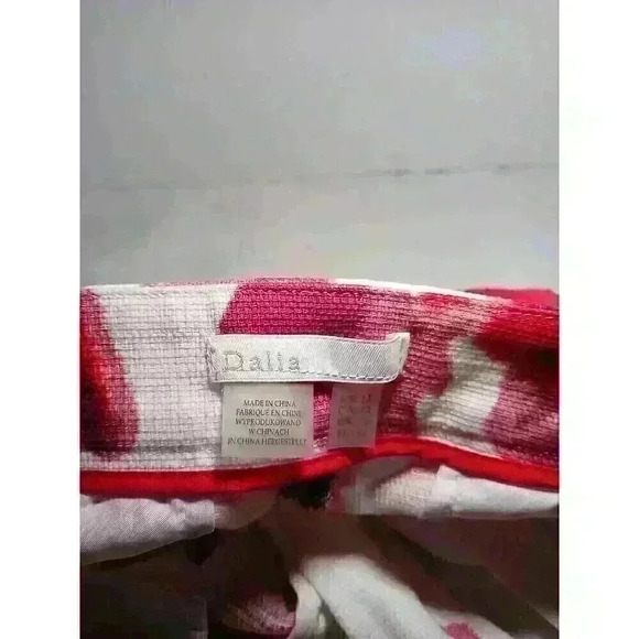 Dalia Woman Collection Size 12 Walking Shorts, Cotton Spandex, Pocket - Picture 8 of 10